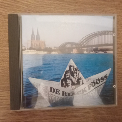 Bläck fööss r - fÖÖss, d'r